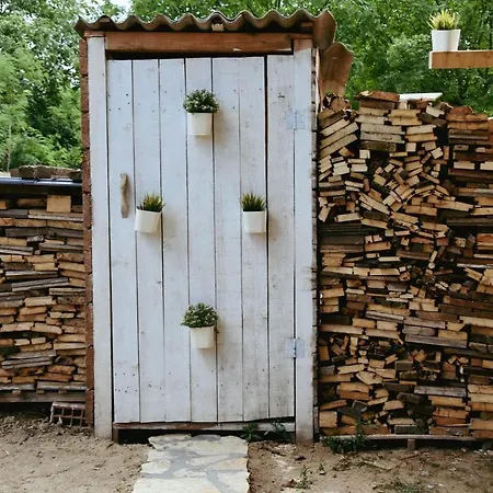 Kucerak Sofija Vakantiehuis Cortanovci