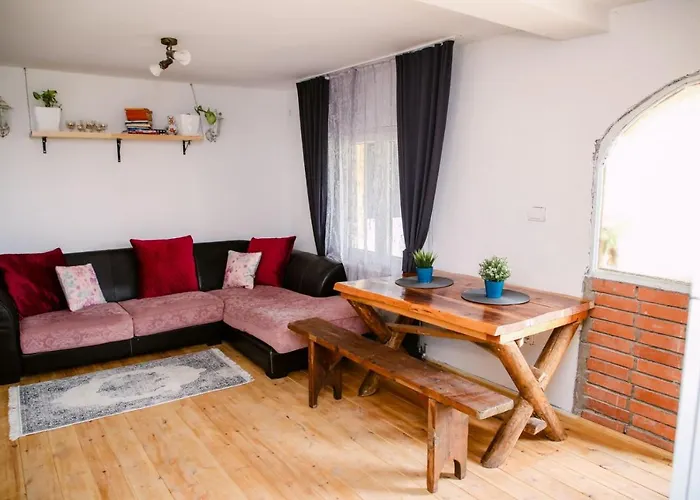 Kucerak Sofija Dom wakacyjny Cortanovci