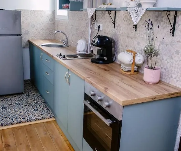 Kucerak Sofija Dom wakacyjny *